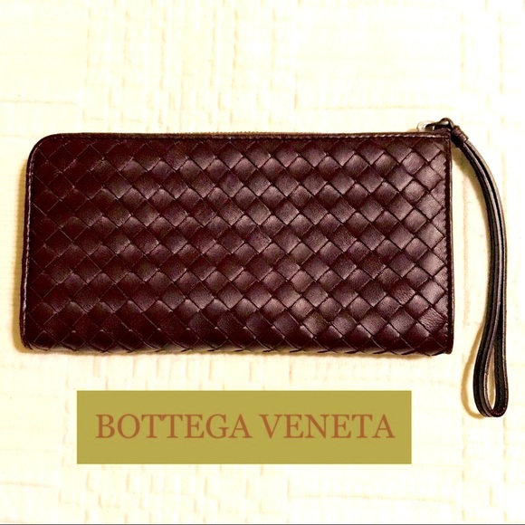NWOT! Authentic Bottega Veneta Leather Wallet/Wristlet - Picture 1 of 13